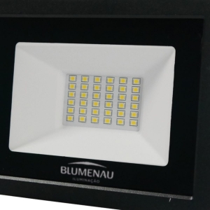 Refletor LED 30W 3000K Branco Quente IP65 Tech Blumenau