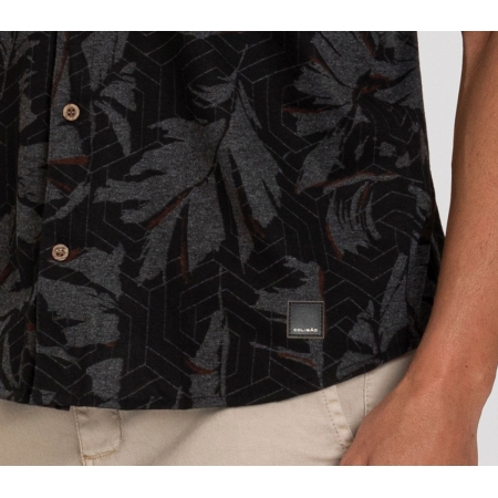 Camisa Colisão Masculina - Folhas Geométricas