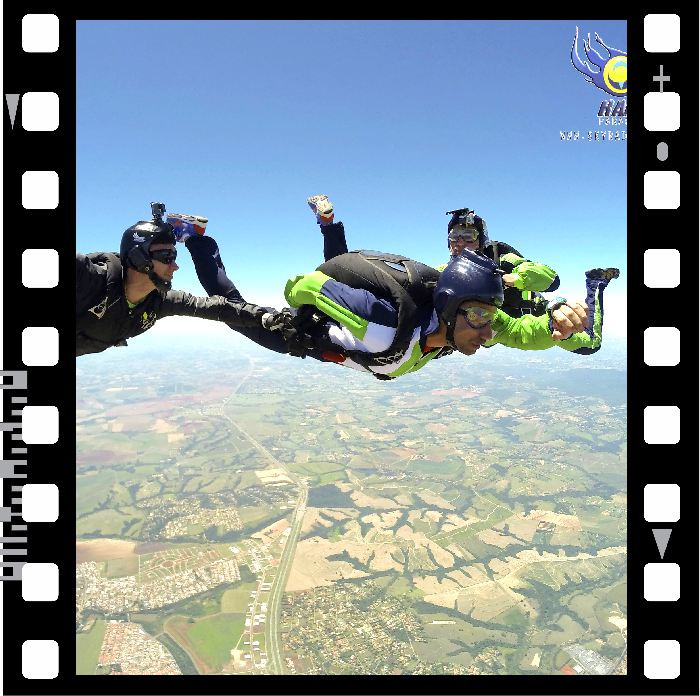 Curso de Paraquedismo AFF - Salto Extra Nível 1, 2 ou 3 - SkyRadical Paraquedismo