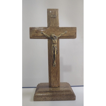 CX55 - Crucifixo Madeira Liso Tres Niveis 20cm c/ Pedestal