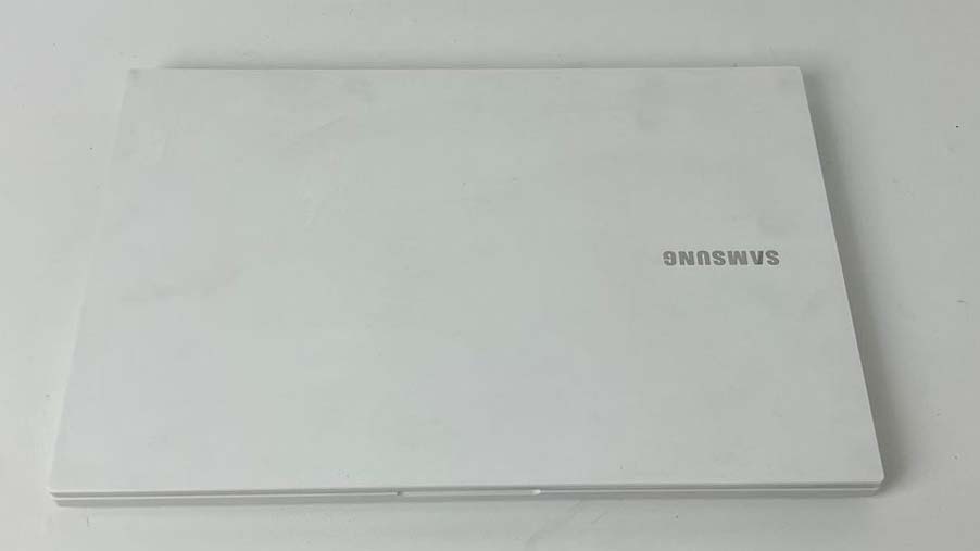Notebook Samsung Book X40 15.6" Intel Core i5 10ª Geração 16GB SSD-512GB 2GB Dedicada + Alphanumérico