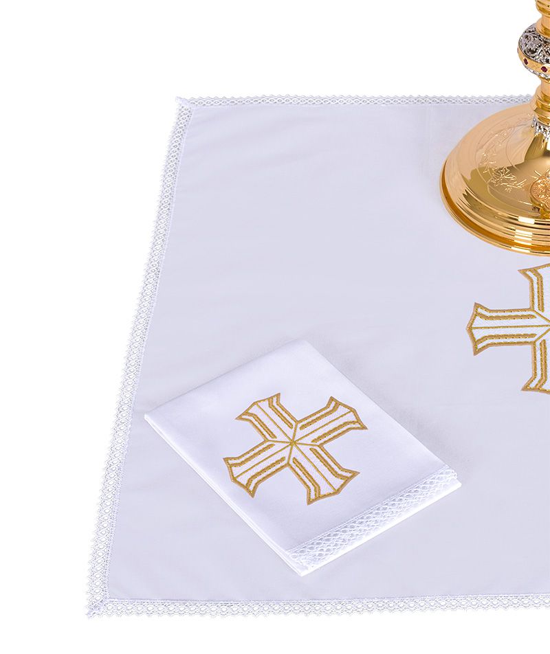 Altar Set Cotton Redeemer Cross CA106