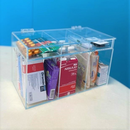 CO05 - Caixa Organizadora Medicamentos 30x15x17cm