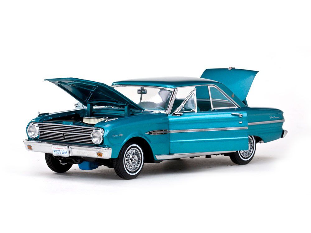 1963 Ford Falcon - Escala 1:18 - Sun Star