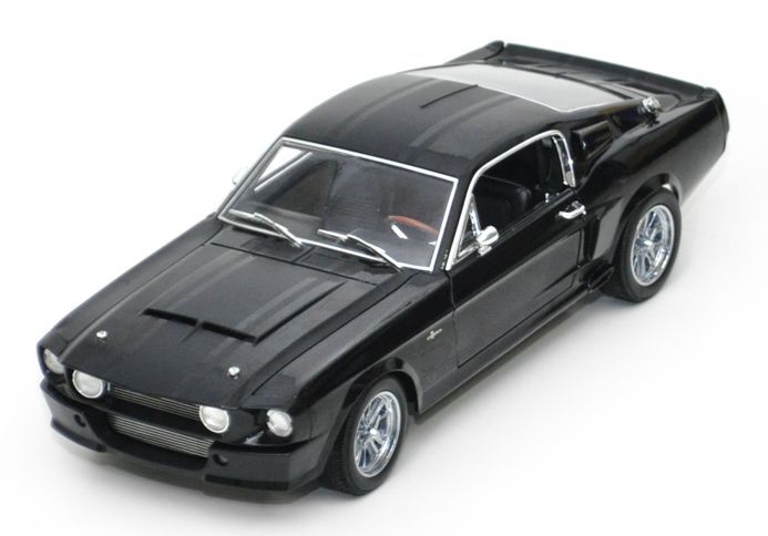 1967 Shelby GT500 Super Snake - Escala 1:18 - Shelby Collectibles