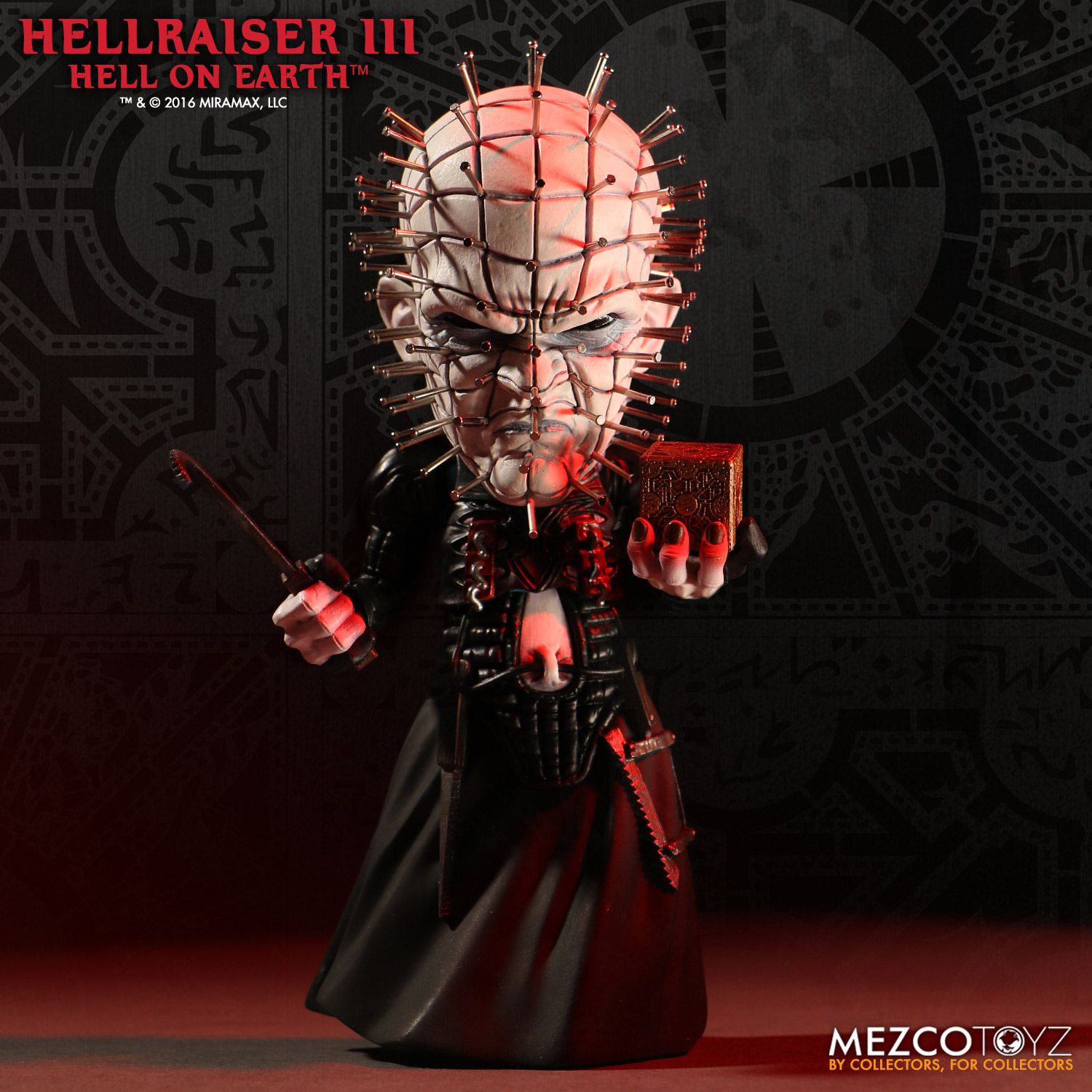 Pinhead Stylized Figure - Hellraiser III Hell on Earth - Stylized Figure - Mezco Toyz