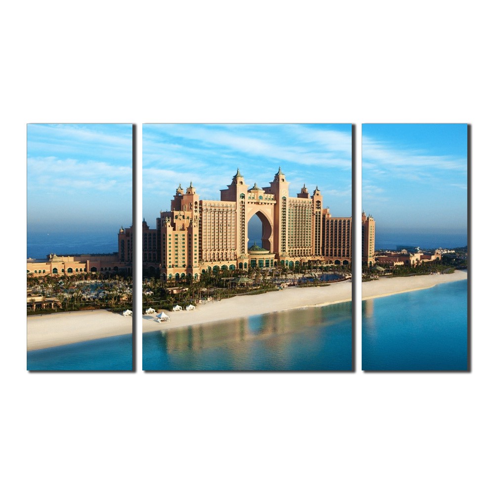 Quadro Dubai Hotel Sea