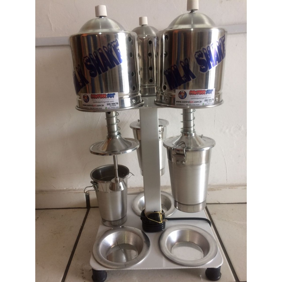 Maquina Milk Shake Prof Sd 2014 Triplo De Balcão 750w  - Controlpot Maquinas e Batedores Milk Shake e Furadores de Côco