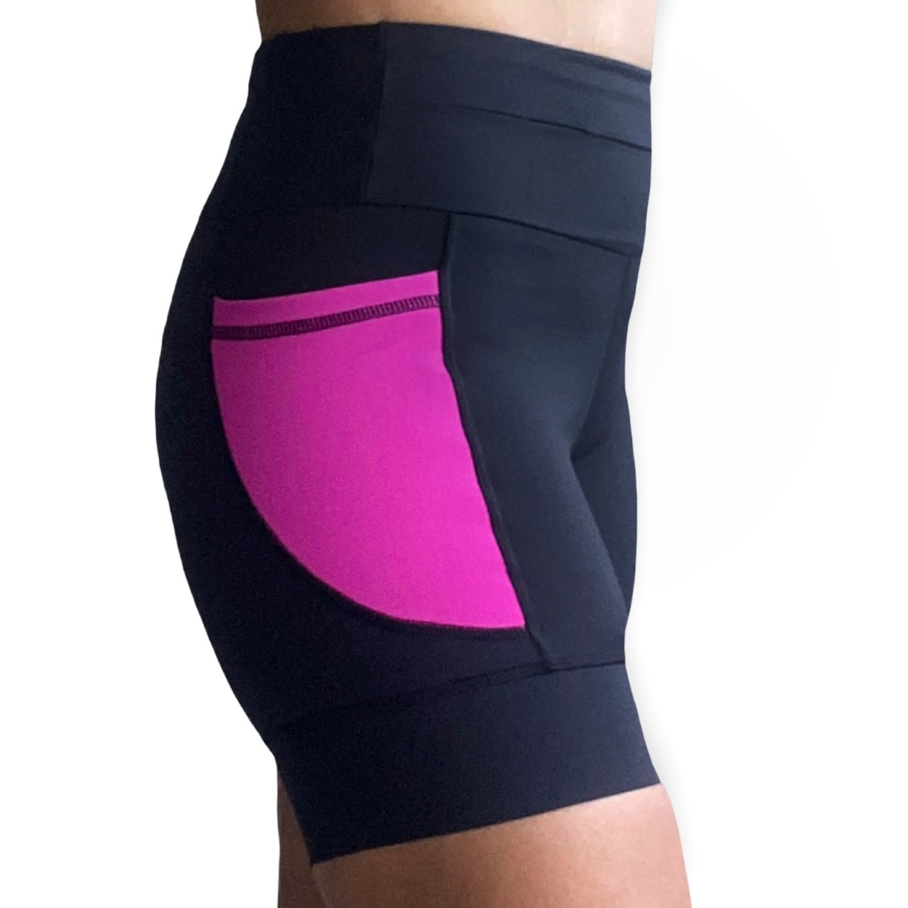 Shorts de compressão 1500 bolsos em bodytex preto bolsos pink