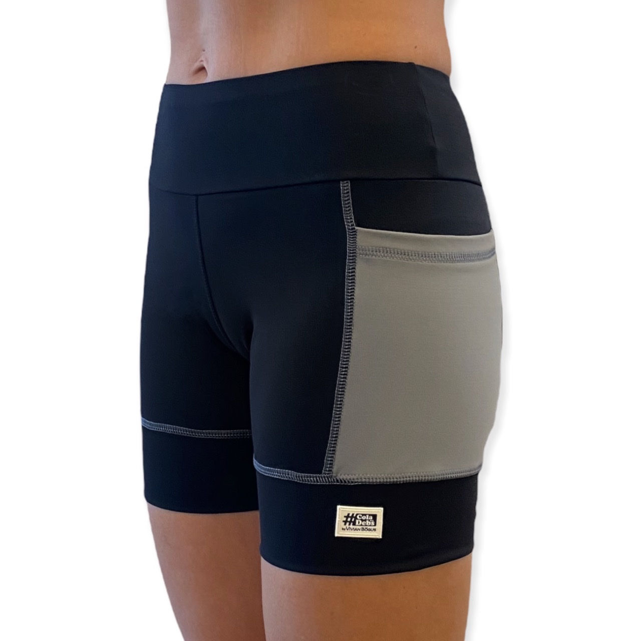 Shorts de compressão Square em sportiva preto com bolsos e costura cinza