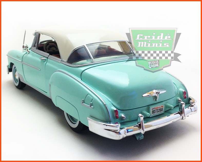 Chevrolet Belair 1950 - Escala 1/24