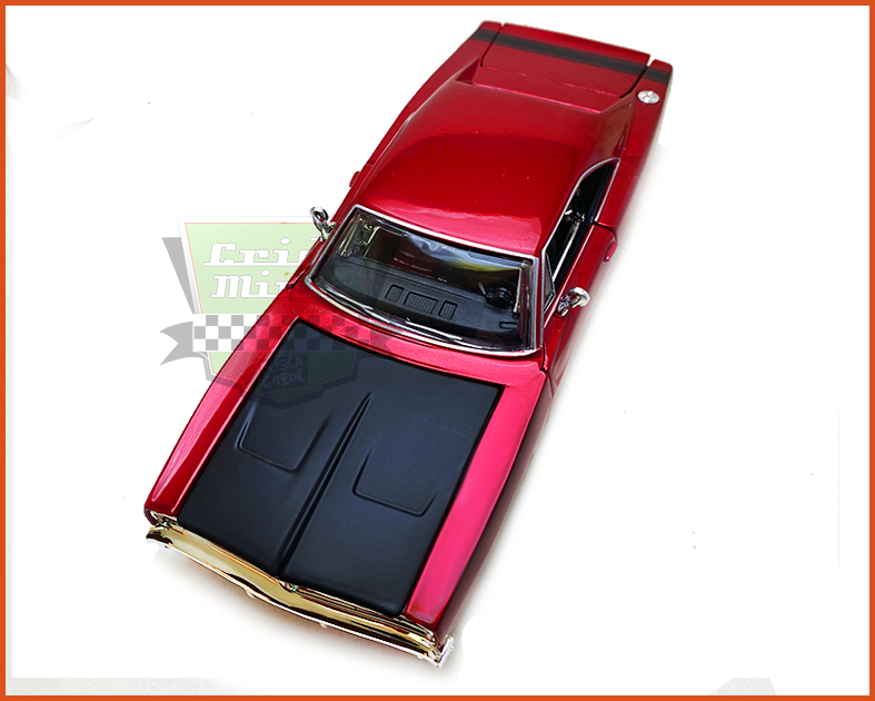 Dodge Charger Custom R/T 1969  - escala 1/24