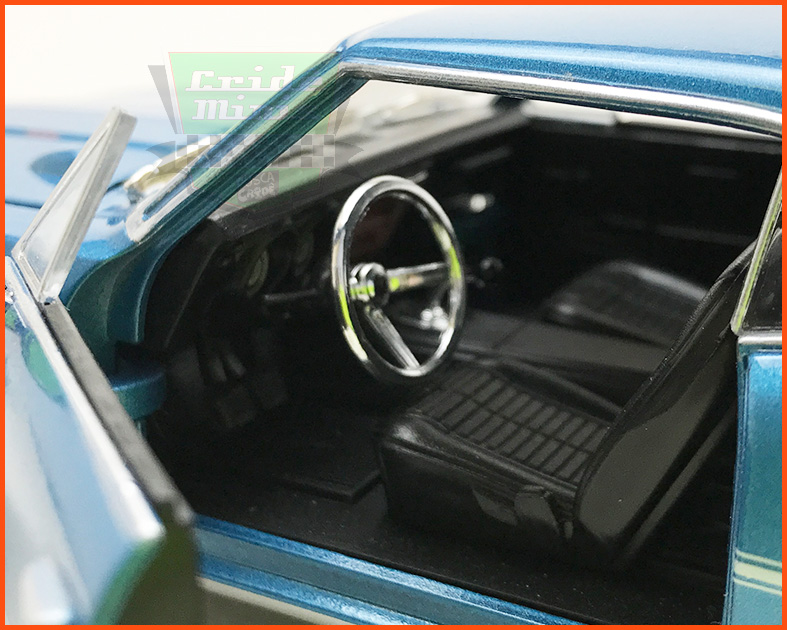 Pontiac Firebird 1967 azul - escala 1/24