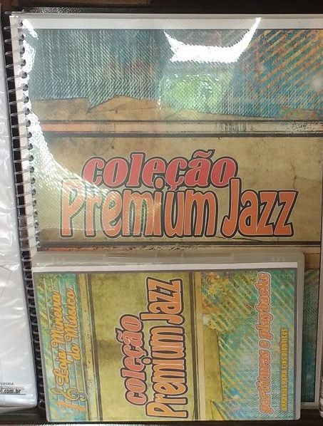 Livro Coletânea de Teclado Partituras Internacionais Premium JAZZ Baladas com Midis | Premium Partituras Internacionais com Playbacks em MP3 e Midis Internacionais Jazz 60 Partituras de Jazz Estudante