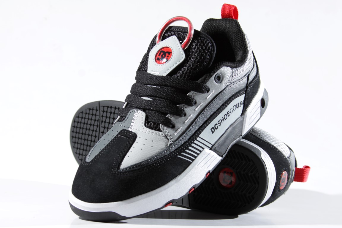 Tênis DC Shoes - Legacy 98 Slim Black/Grey/Red - No Comply Skate Shop