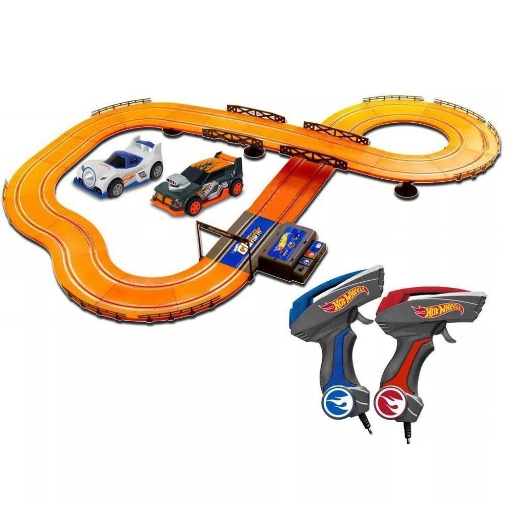 Hot Wheels Slot Car Track Set  - Pista C/ 380 cm 2 Carrinhos e 2 Controles - Multikids