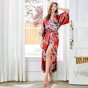 Kimono Longo Estampa Pavão e Flores, Cetim Suave ao Toque, Elegante Robe Casual