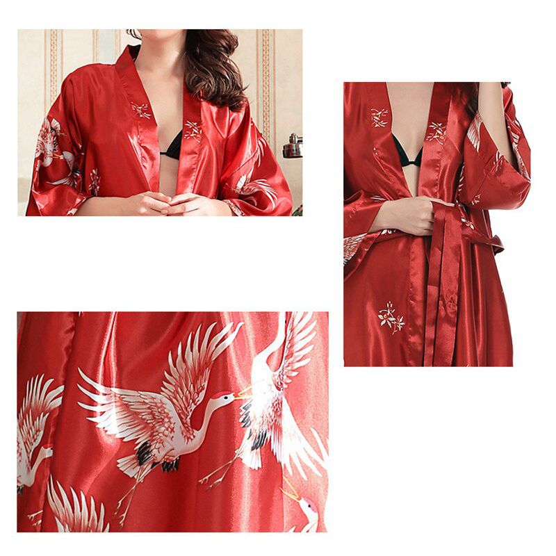 Kimono Curto Estampa Grou Tsuru Longevidade, Cetim Suave ao Toque, Elegante Robe Casual