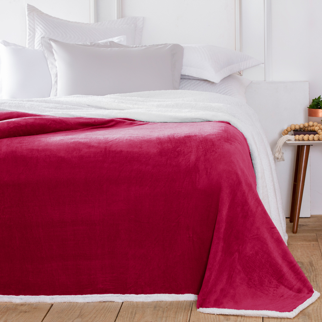 Cobertor Áustria Liso Vermelho Dupla Face Queen Avulso - Tecido Sherpa e Manta Microfibra