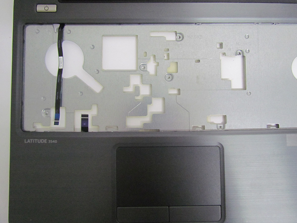 Carcaça Dell Latitude 3540 Fase C com Touchpad e Botão Power