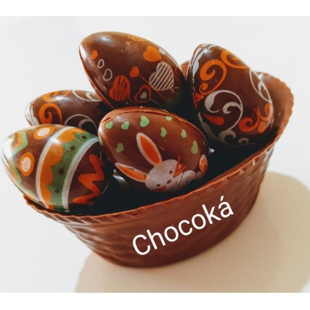 Cesta de Chocolate com Mini Ovinhos decorados