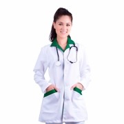 Jaleco Feminino Acinturado  Detalhe em Verde Médicas e Enfermeiras