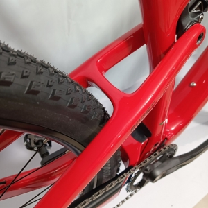 Bicicleta OGGI Cattura Sport 2023 aro 29 - 12v Shimano Deore - Suspensão Manitou Machete Comp 120mm de curso