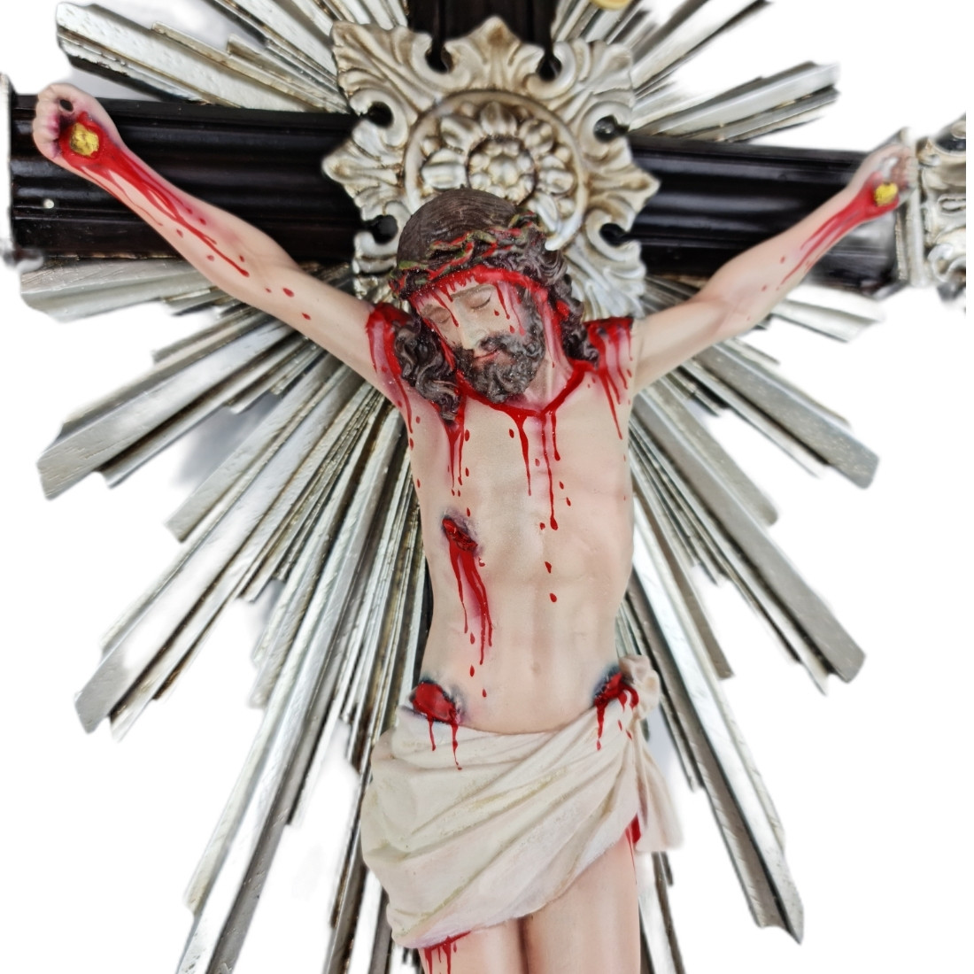 Crucifixo Prateado De Resina Barroco Estilo Antigo Policromado
