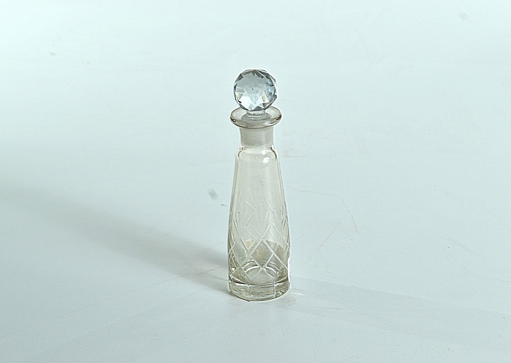 Perfumeiro Decorativo em Vidro (I)