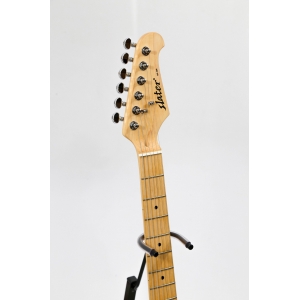 Guitarra Condor Stratocaster Slater Custom 200r Artic White