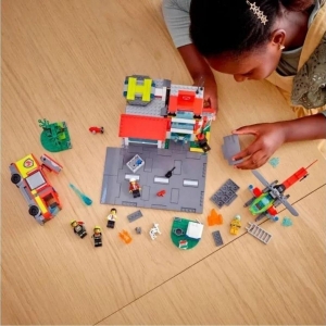 Lego City Quartel Dos Bombeiros 60320 Lançamento