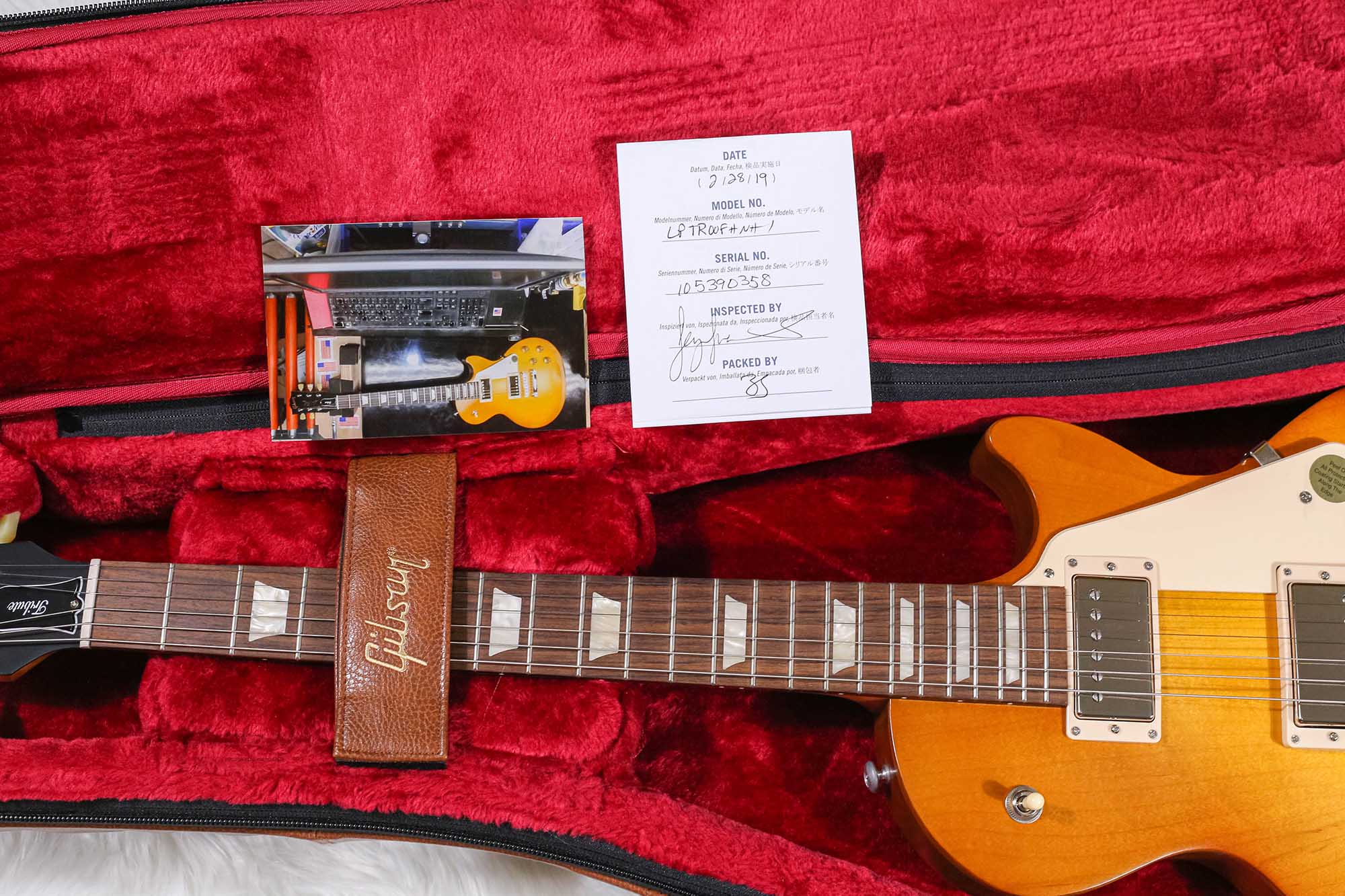 Guitarra Gibson Les Paul Tribute Satin Honey Burst  - Grupo Solmaior