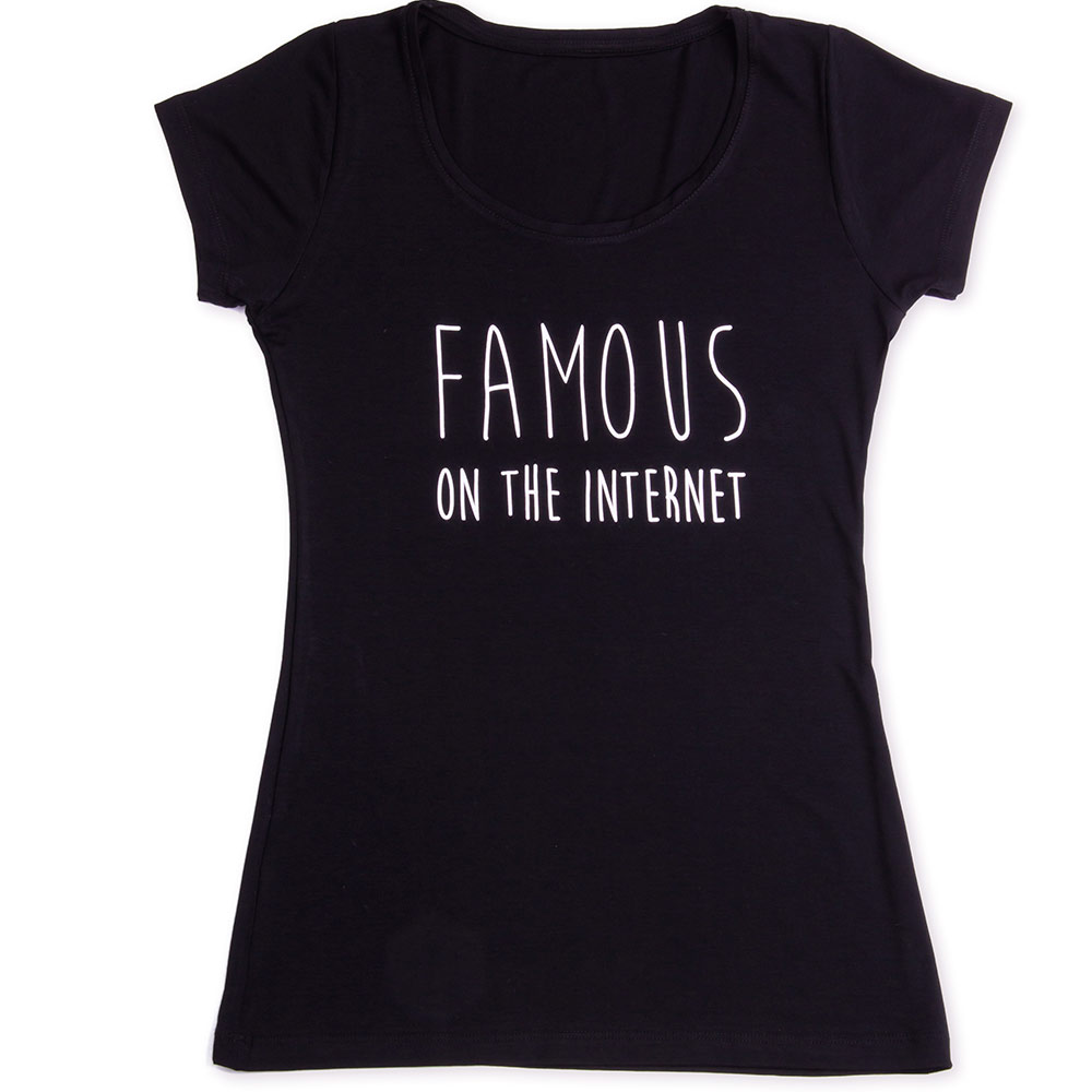 Camiseta Famous On The Internet