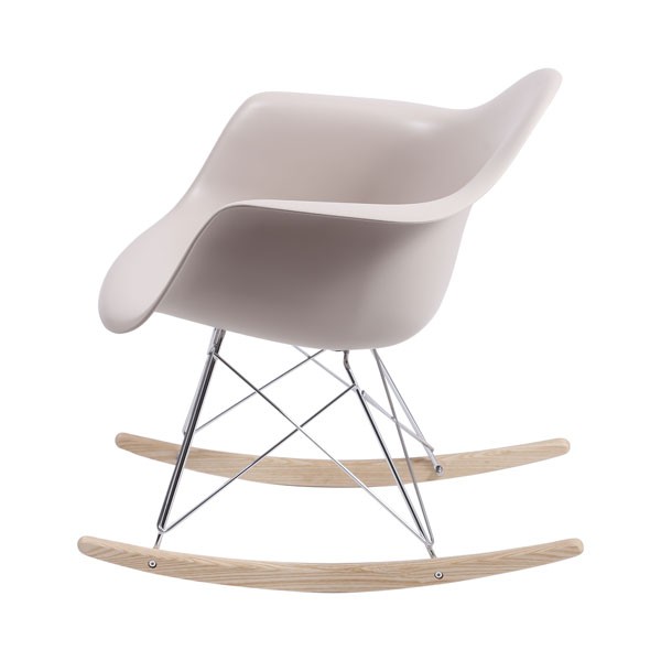 Cadeira Eames de Balanço OR Design