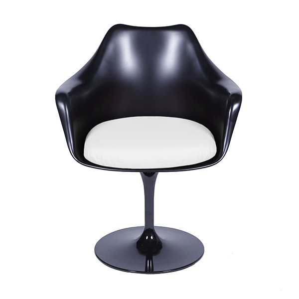 Cadeira Saarinen Preta com Braço e Almofada OR Design