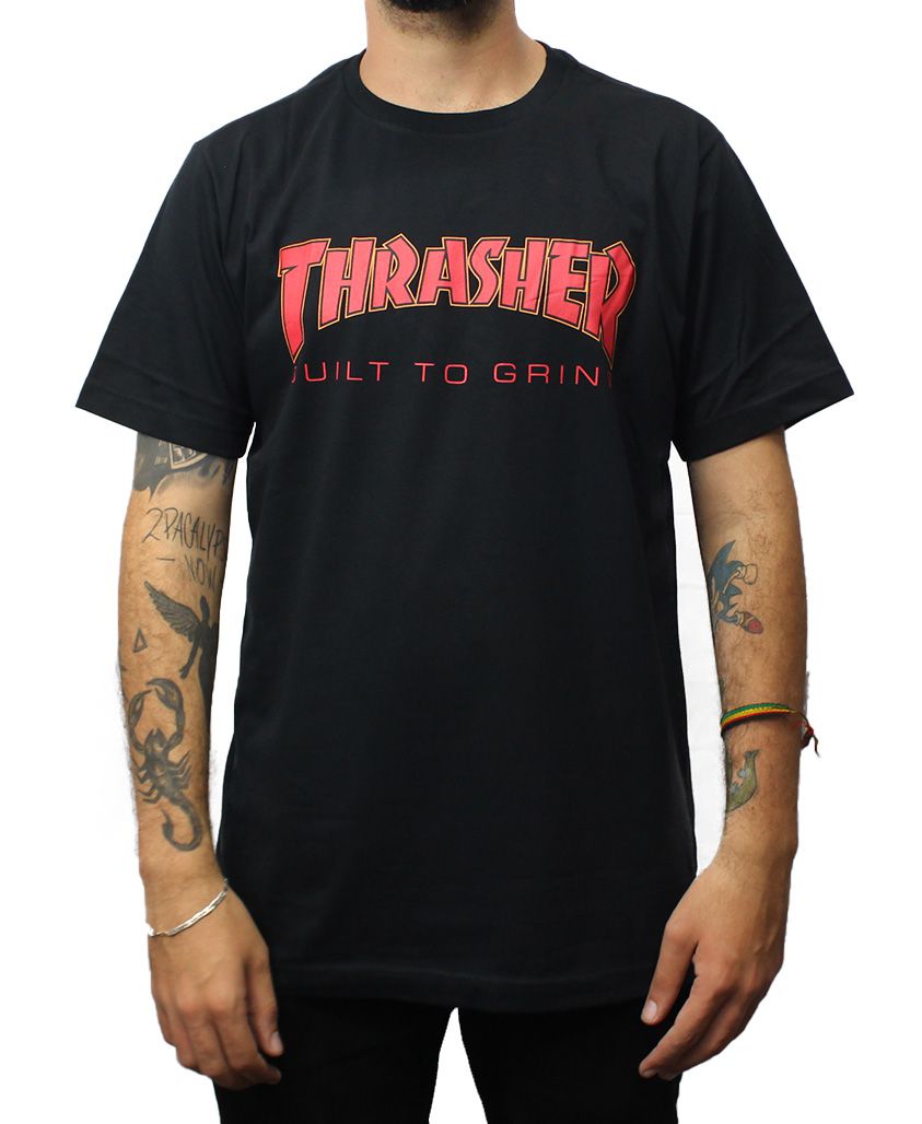 Camiseta Independent x Thrasher BTG Preta