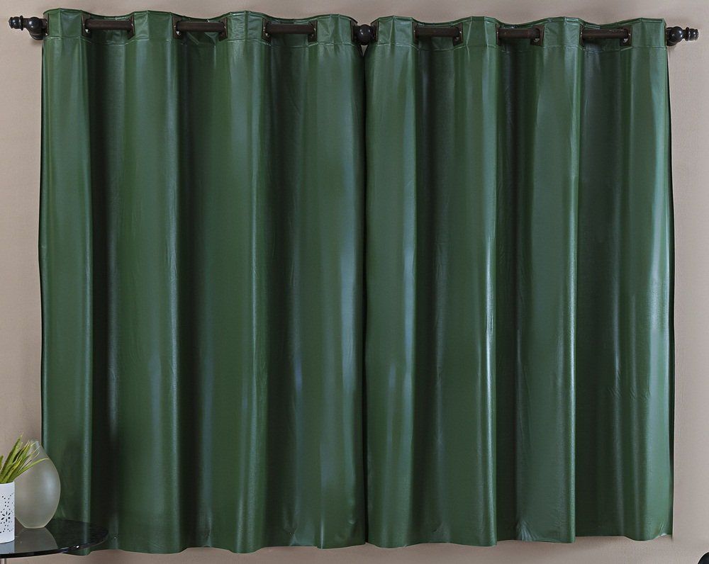Cortina Blackout Corta Luz PVC (Plástico) Verde 2,80 x 1,60 para Varão Simples 2,00 Metros