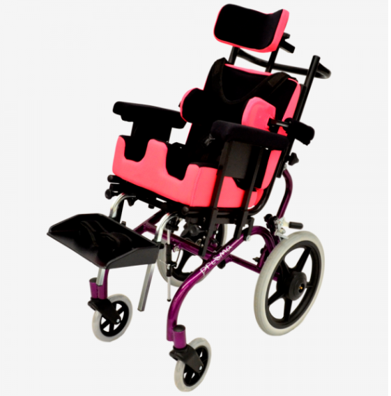 cadeira de rodas PRISMA INFANTIL + MESA ATIVIDADES  PERSONALIZADO REBECA S B S