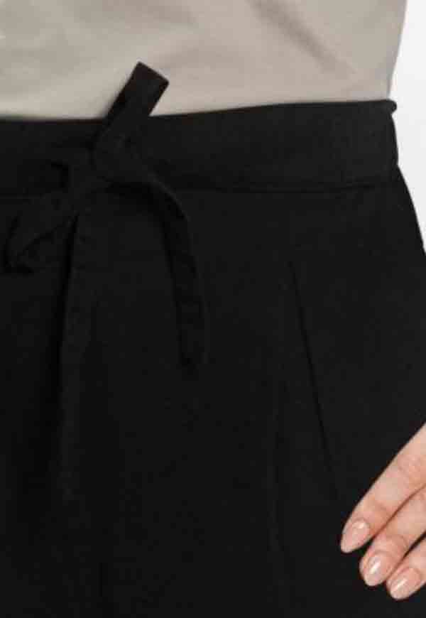 Calça de sarja comfort preta
