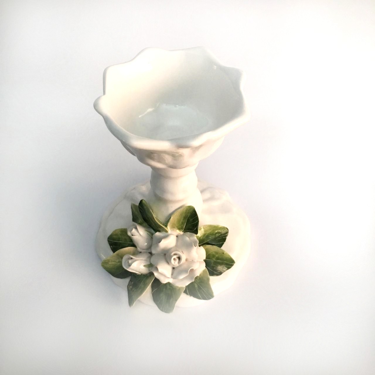 Castical de rosas brancas P  (20x16)