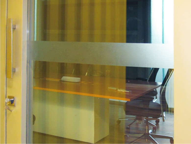 Faixa Decorativa e Segurança em Adesivo Jateado liso P/ Portas De Vidro 100 x 10 cm - 5 peças