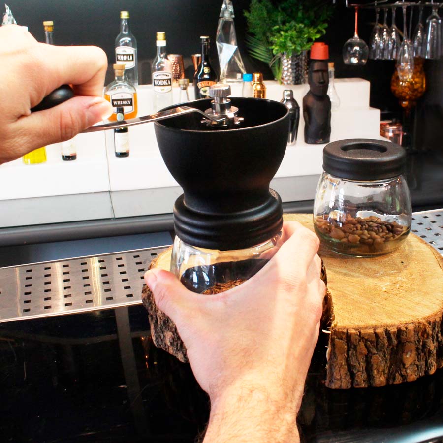 Moedor de Café Manual em Aço Inox com Pote de Vidro Lyor