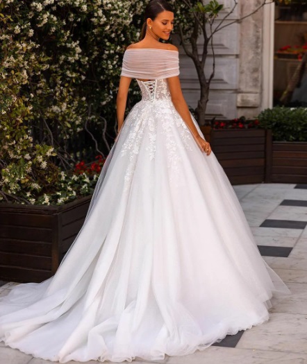 Vestido de Noiva Princesa Anastásia Ombro Tule