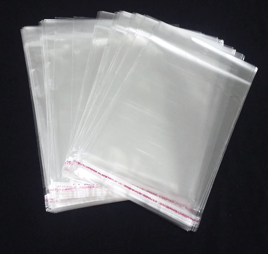 15-Saquinho Plastico com adesivo com furo 15x20 com 1000 unidades