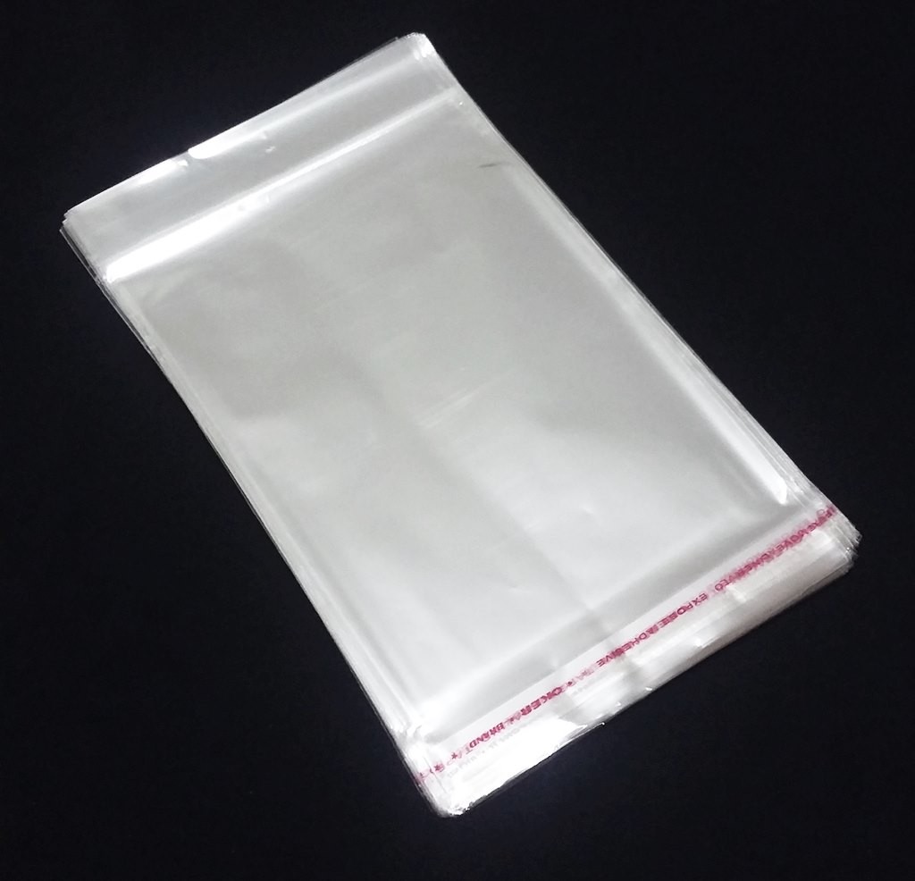 15-Saquinho Plastico com adesivo com furo 15x20 com 1000 unidades