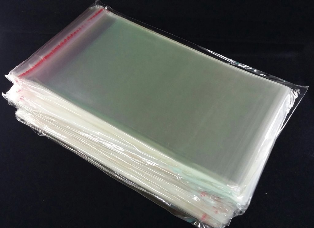 21-Saquinho Plastico com adesivo 18x25 com 1000 unidades