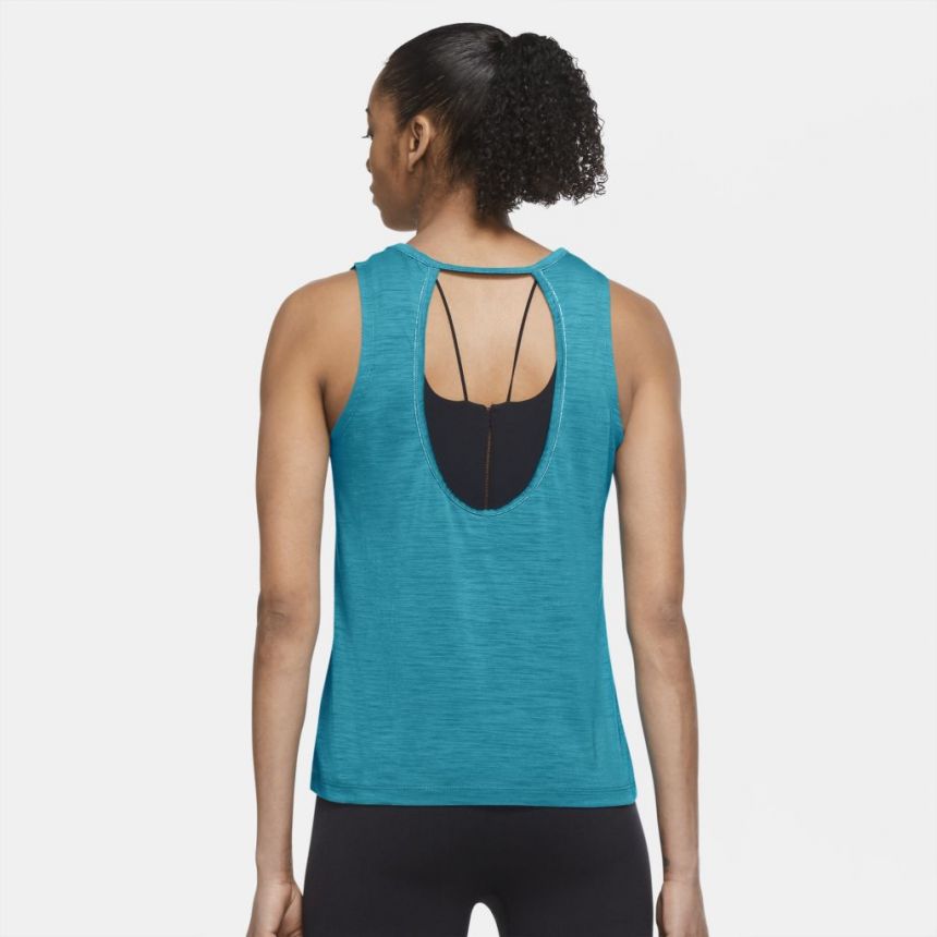 Camiseta Nike Yoga Dri-FIT Azul Feminina