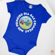 Body de Bebê ou Camiseta Infantil Meu Primeiro Dia das Crianças Galinha Pintadinha