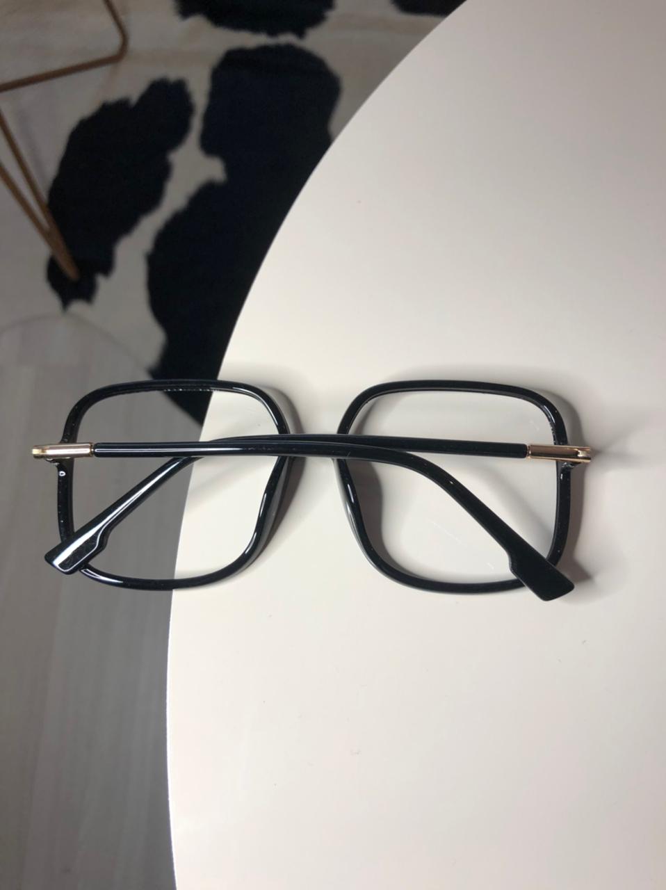 Óculos de Grau Quadrado Melissa Preto