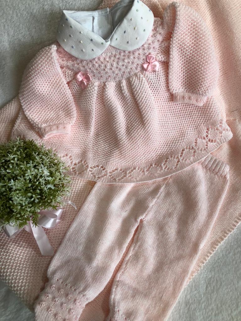 Saída Maternidade tricot Menina Vestido, calça e manta